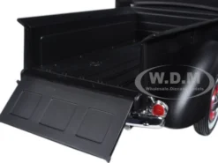 1940 Ford Pickup Matt Black 1/18 Diecast Model Car By Motormax -SOLIDO Shop 73170ACMTBK 3 40519.1488998886.1280.1280