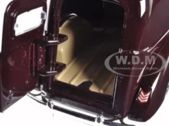 1940 Ford Sedan Delivery Brown 1/24 Diecast Model Car By Motormax -SOLIDO Shop 73250 3 92534.1445348596.1280.1280