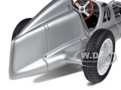 Mercedes W25 #20 1934 Eifelrennen #20 M.V.Brauchitsch Limited To 2000pc 1/18 Diecast Model Car By CMC 8 Mercedes W25 #20 1934 Eifelrennen #20 M.V.Brauchitsch Limited To 2000pc 1/18 Diecast Model Car By CMC -SOLIDO Shop CMC103 3 34289.1464891380.1280.1280