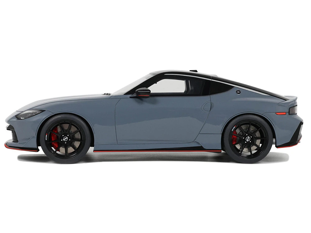 2024 Nissan Z Nismo Gray With Black Top 1/18 Model Car By GT Spirit 4 2024 Nissan Z Nismo Gray With Black Top 1/18 Model Car By GT Spirit - Image 4