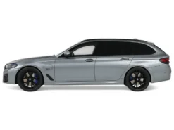 2023 BMW 530E XDrive M Silver Metallic 1/18 Model Car By GT Spirit -SOLIDO Shop GT485 4 98098.1745343716.1280.1280
