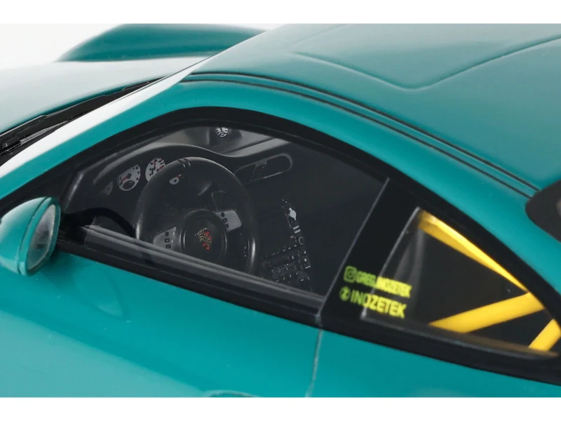 2021 RWB Bodykit "Syunkashuto" Green With Black Stripes 1/18 Model Car By GT Spirit 2 2021 RWB Bodykit "Syunkashuto" Green With Black Stripes 1/18 Model Car By GT Spirit - Image 2