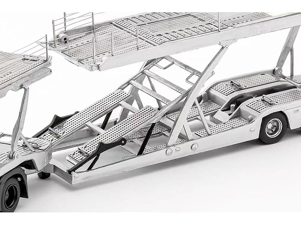 Mercedes-Benz Actros Auto Transporter White 1/64 Diecast Model By GCD 7 Mercedes-Benz Actros Auto Transporter White 1/64 Diecast Model By GCD - Image 7