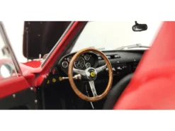 Ferrari 250 GTO #22 "Elde" - "Beurlys" 3rd Place "24 Hours Of Le Mans" (1962) Limited Edition To 2200 Pieces Worldwide 1/18 Diecast Model Car By CMC -SOLIDO Shop M 253 4 75348.1708695332.1280.1280