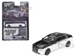 BMW I7 XDrive60 Dravit Alpine White And Black Sapphire Limited Edition 1/64 Diecast Model Car By Mini GT