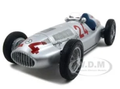 1939 Mercedes W 165 #24 Grand Prix Of Tripolis 1 Of 5000 Produced1/18 Diecast Car Model By CMC